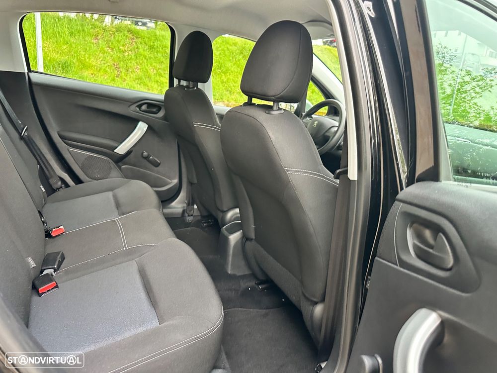 Peugeot 208 PureTech 68 Active - 28