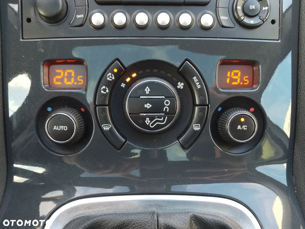 Peugeot 5008 HDI FAP 115 Style - 20