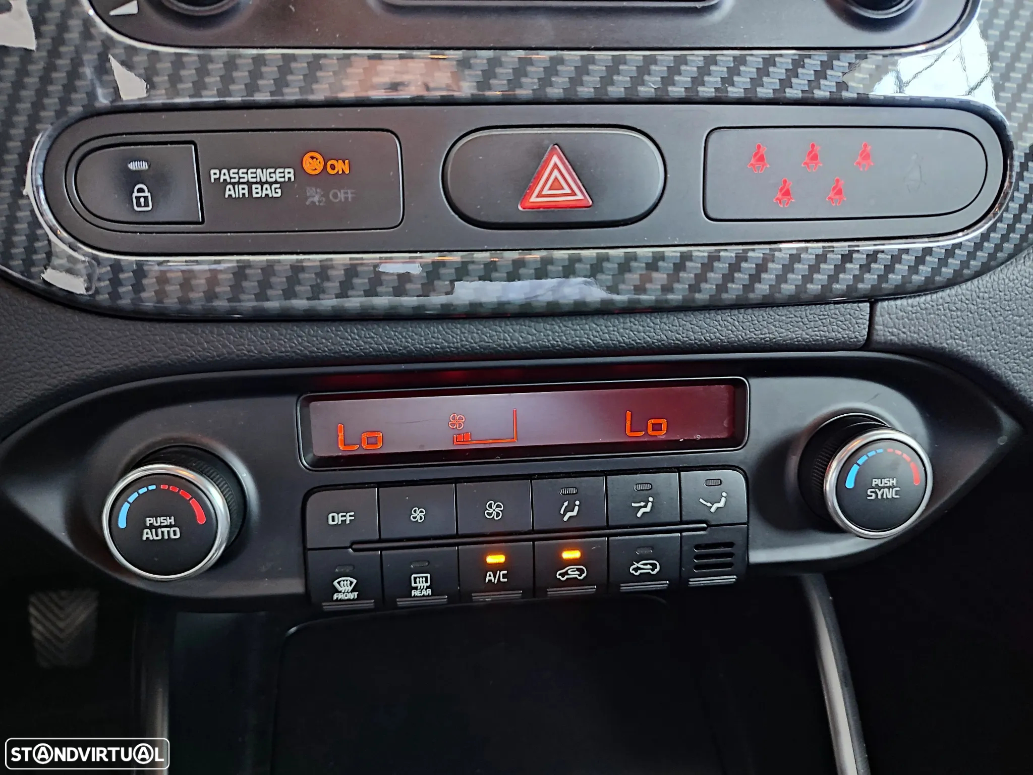 Kia Carens 1.7 CRDi ISG TX - 21