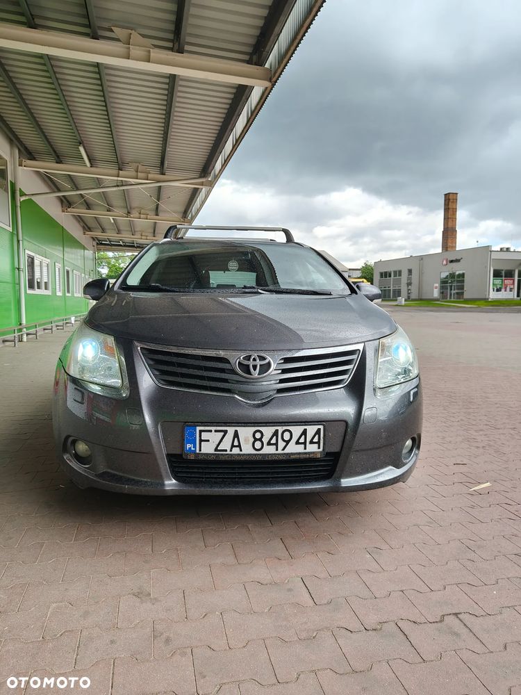 Toyota Avensis 2.0 Sol plus - 15