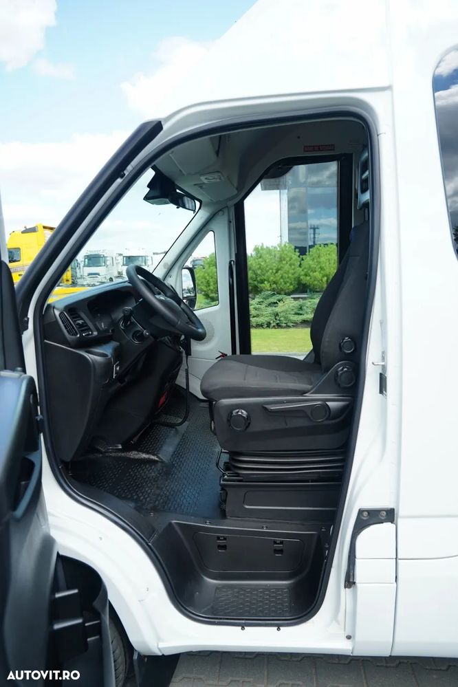 Iveco / DAILY / LINE / IMPORTAT / AER CONDIȚIONAT / - 17