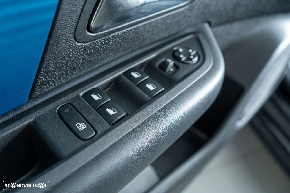 Citroën e-C4 50 kWh Feel - 24