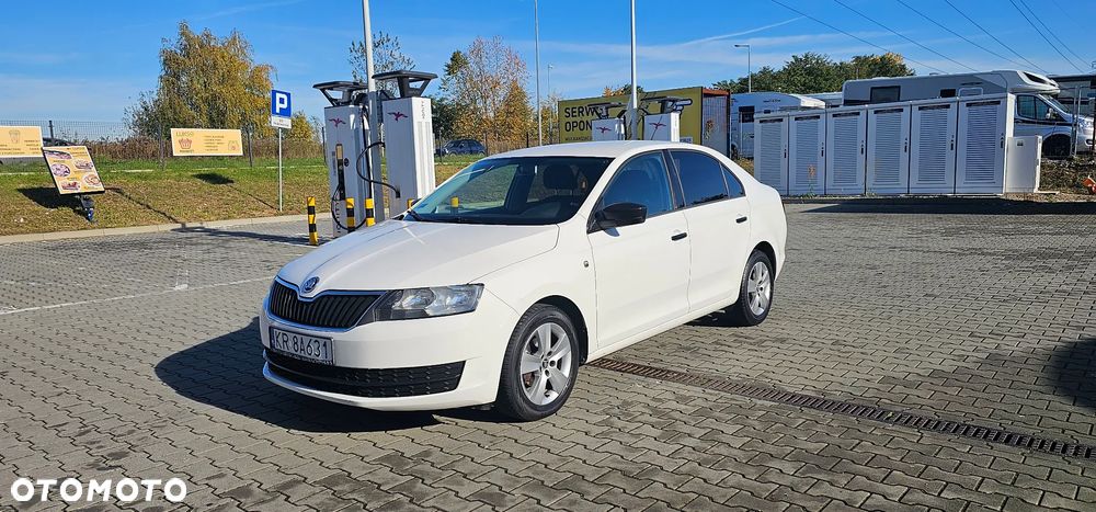 Skoda RAPID - 14