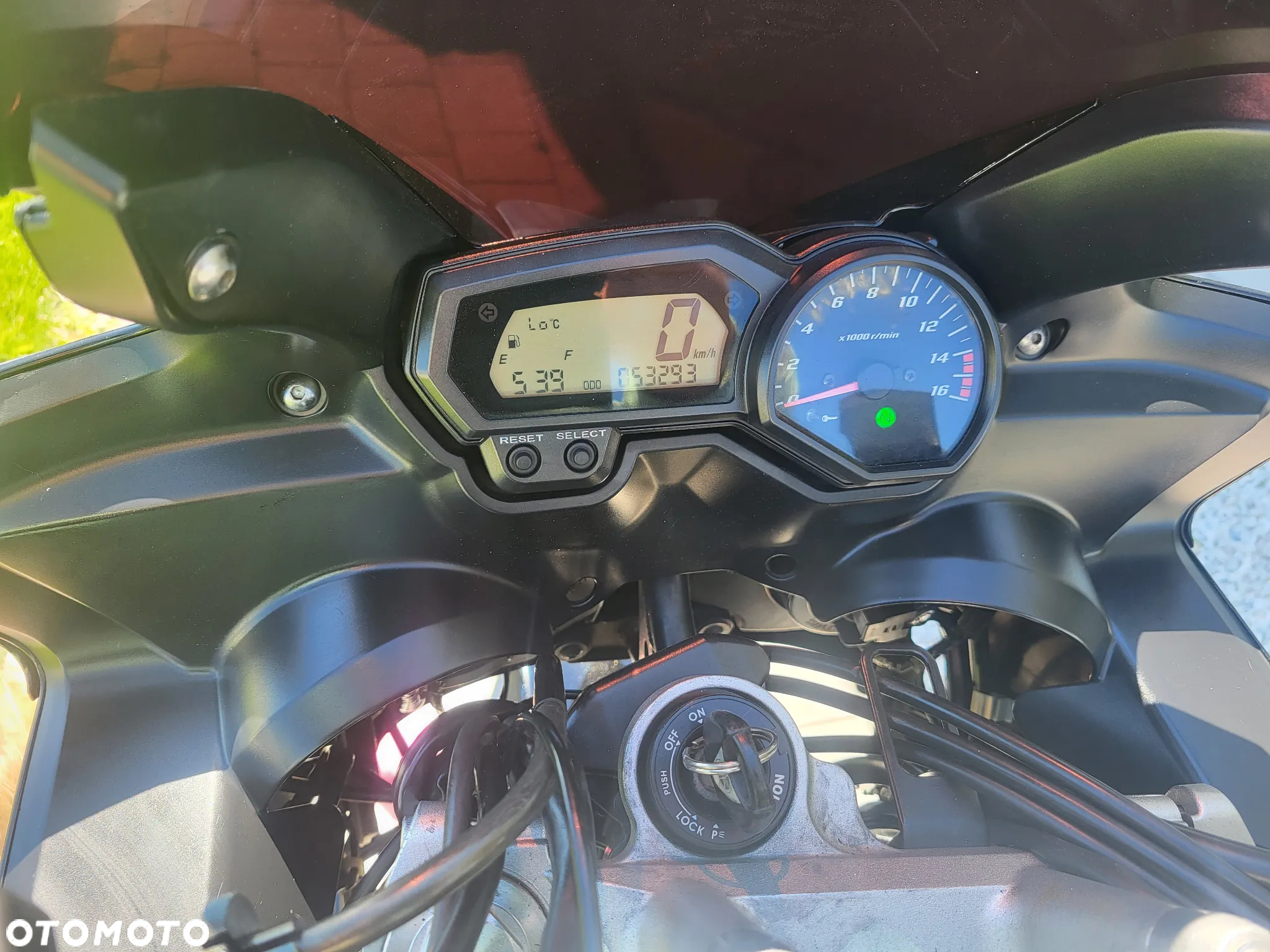 Yamaha FZ6 - 3