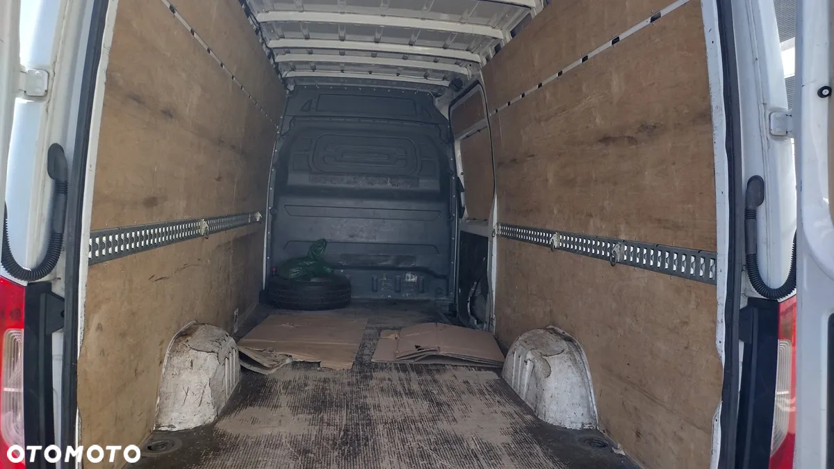 Mercedes-Benz SPRINTER - 9