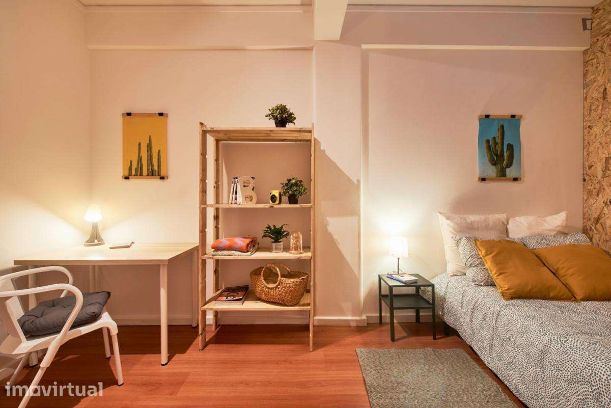 Quarto - localizado em Lumiar Lisbon - Grande imagem: 2/25
