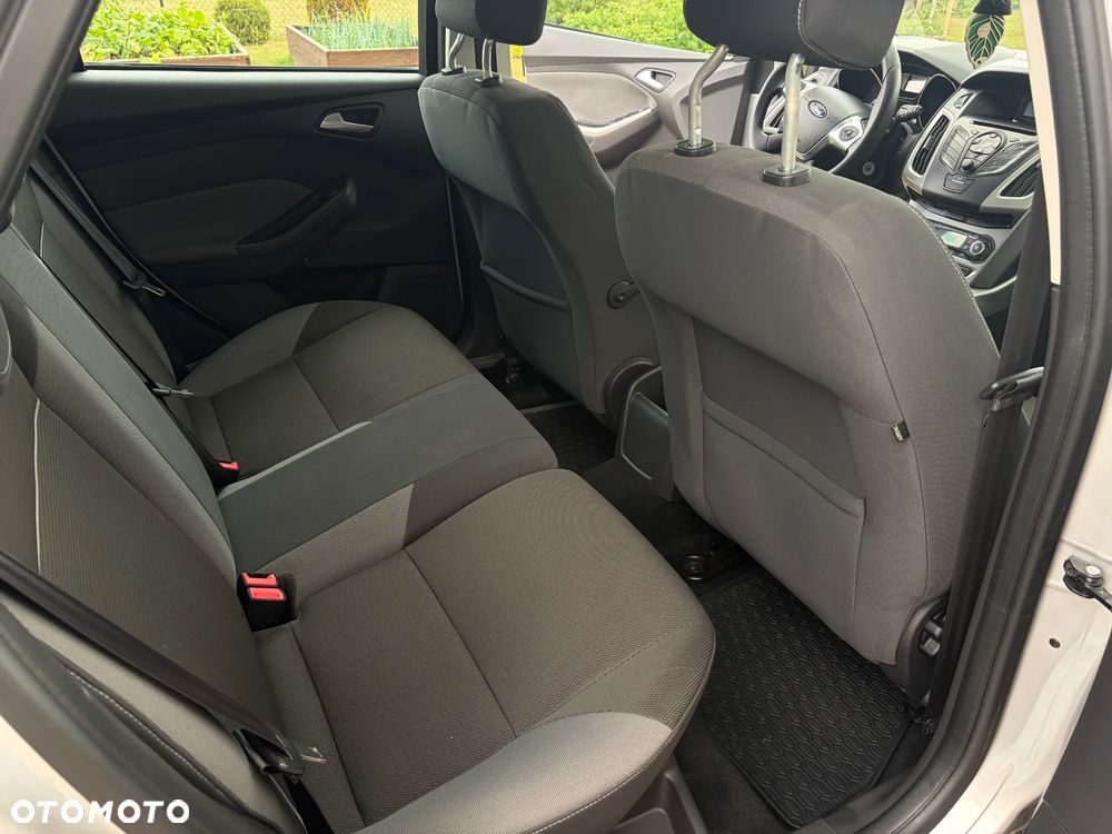 Ford Focus 1.6 TDCi Edition - 18
