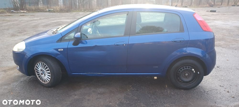 Fiat Grande Punto 1.4 8V - 4