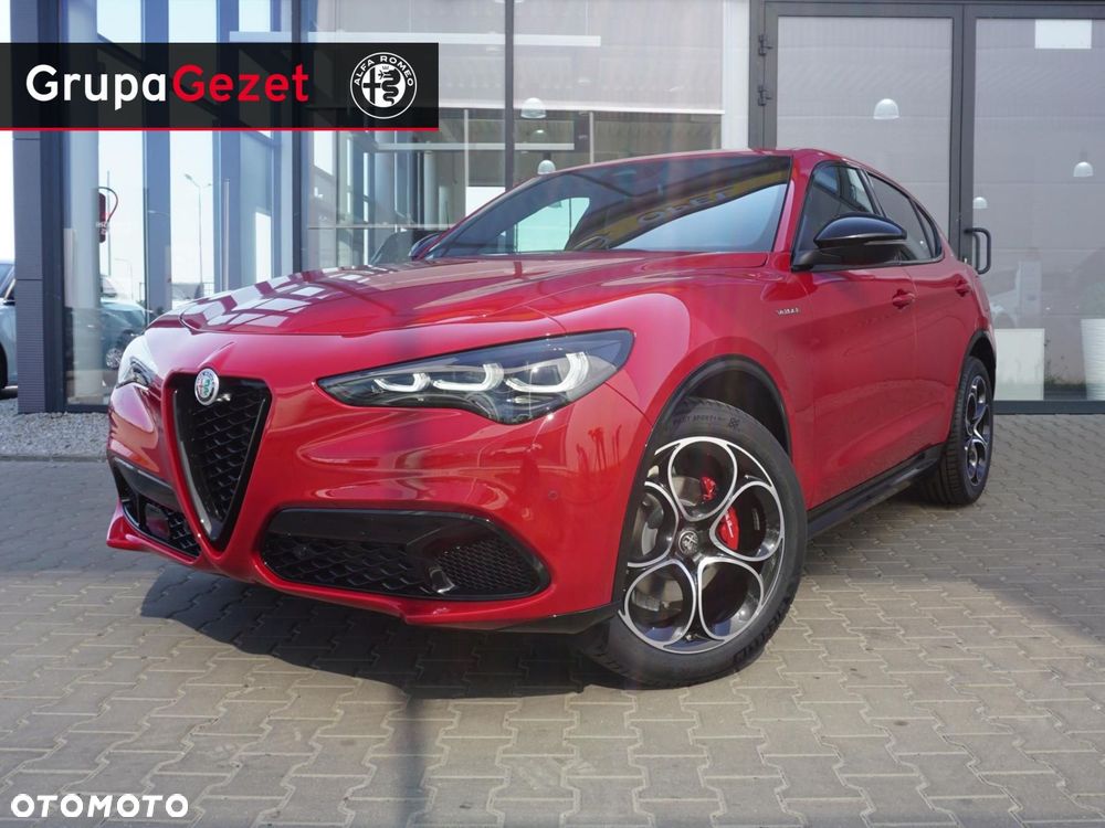 Alfa Romeo Stelvio - 1
