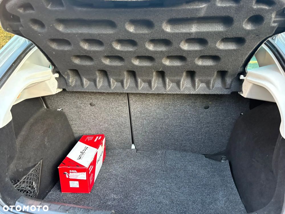 Seat Ibiza 1.4 16V Sport - 18