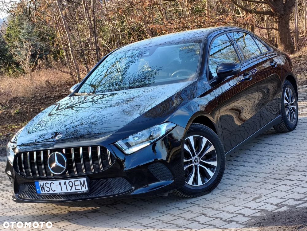Mercedes-Benz Klasa A 180 d Edition 2021 - 20