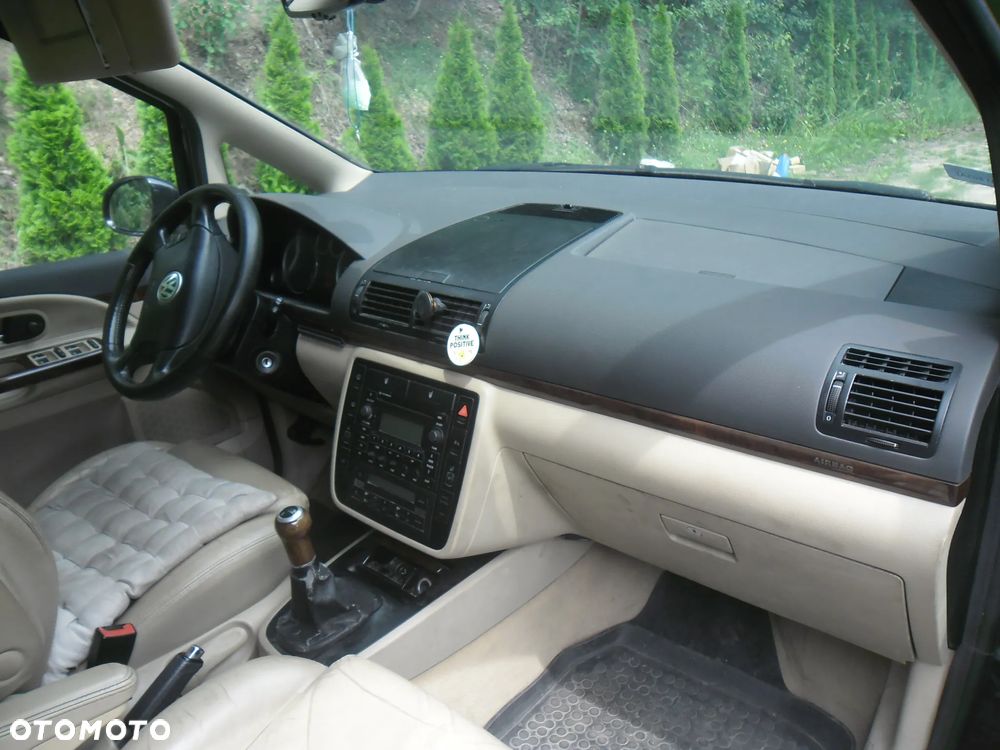 Volkswagen Sharan 1.9 TDI Highline 4Mot - 7