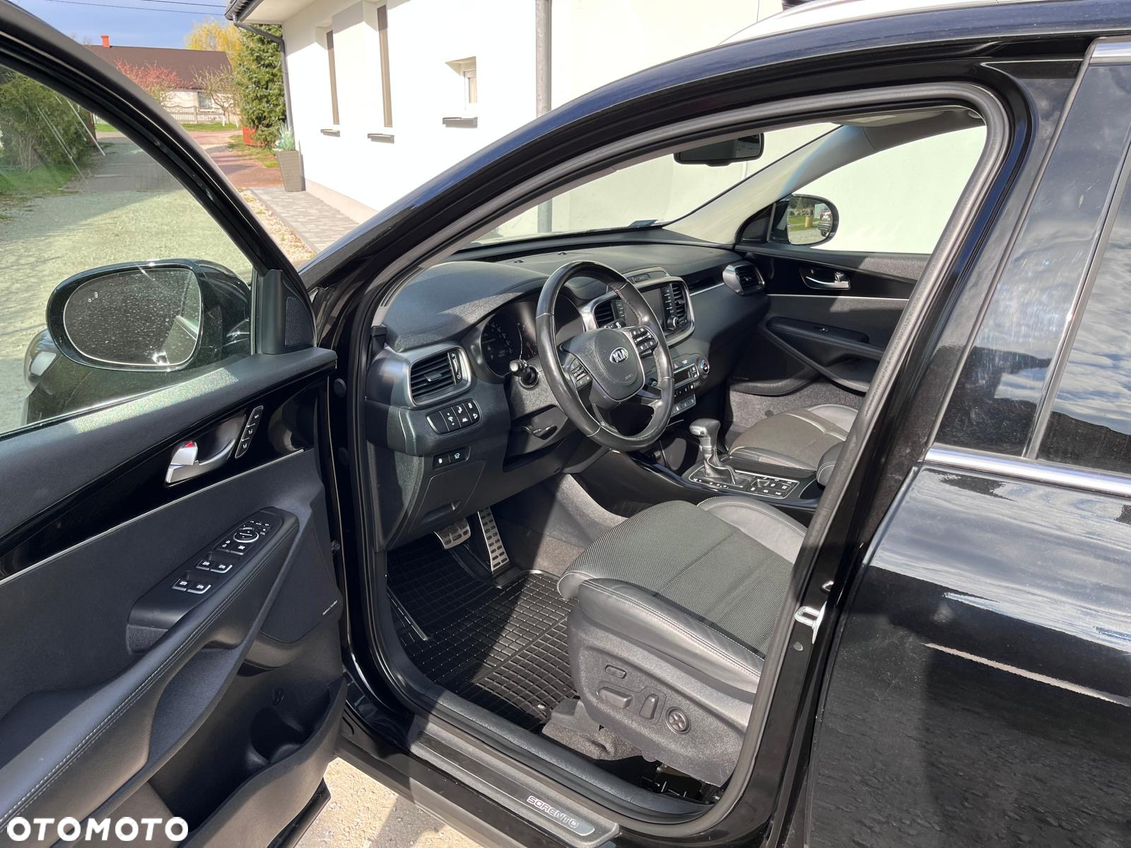 Kia Sorento 2.2 CRDi AWD Platinum Edition - 8