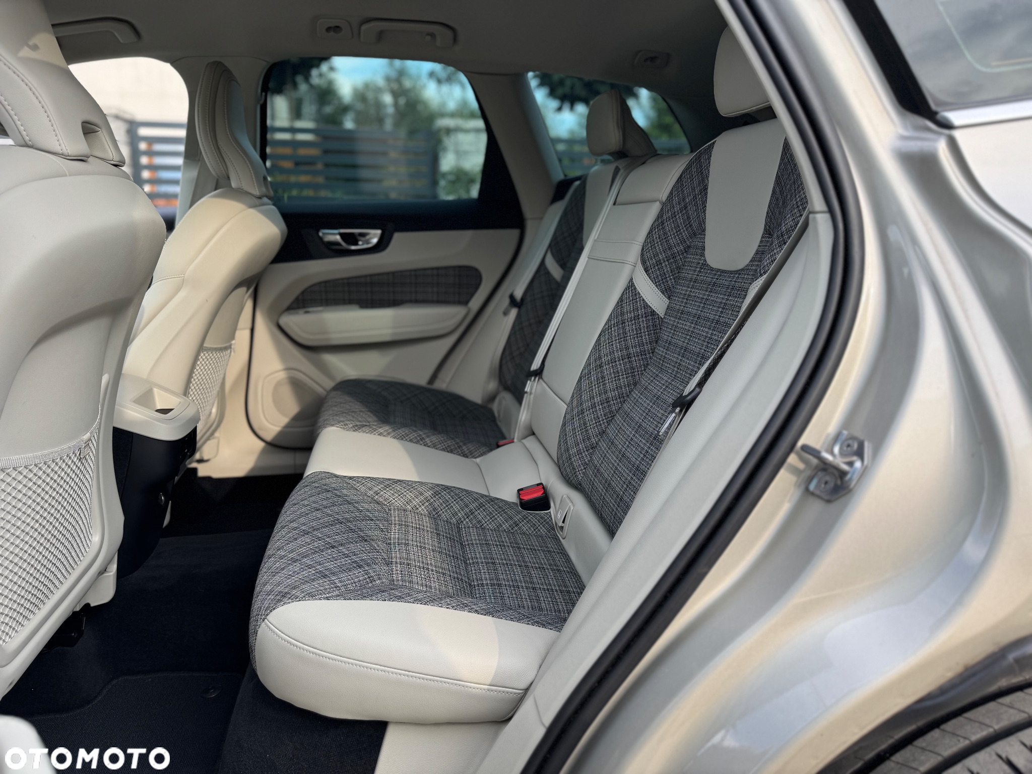 Volvo XC 60 - 32