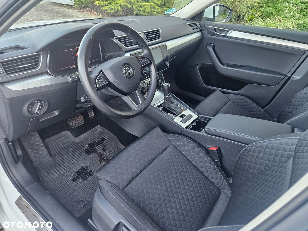 Skoda Superb 2.0 TDI DSG Ambition - 13