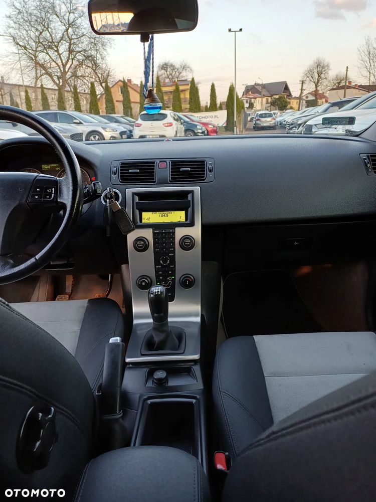 Volvo C30 1.6D DRIVe Momentum - 19