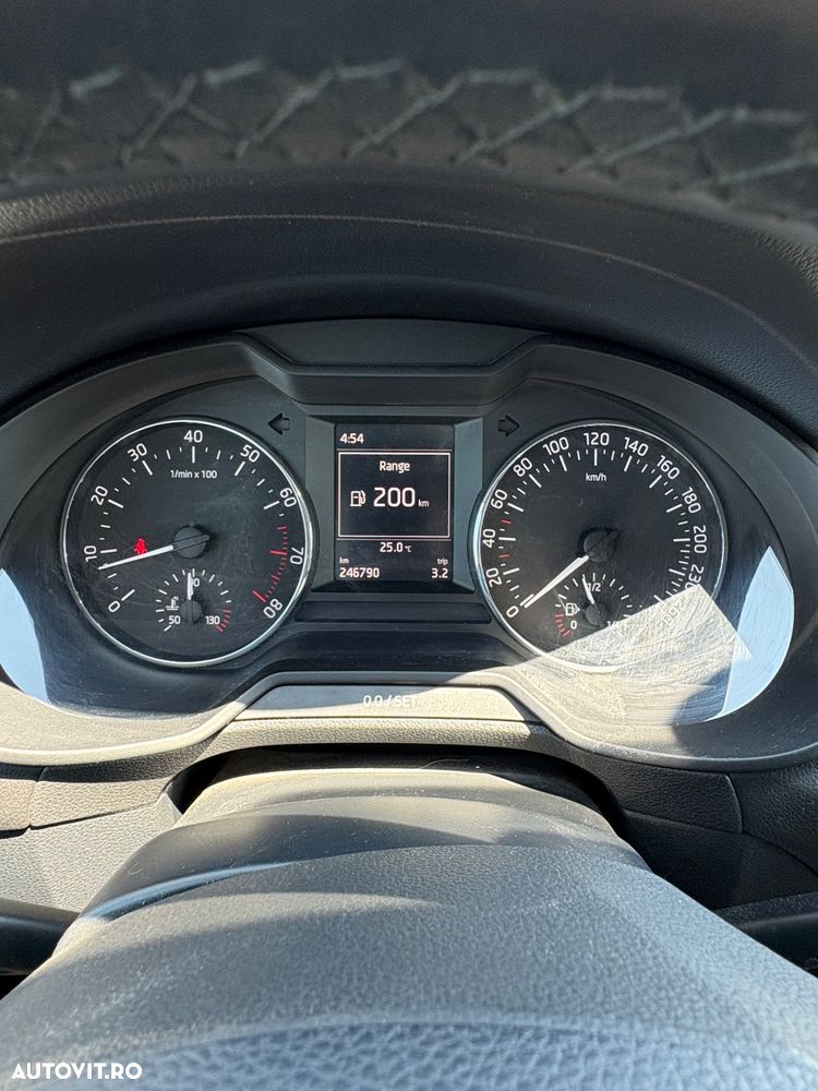 Skoda Octavia 1.2 TSI ELEGANCE - 10