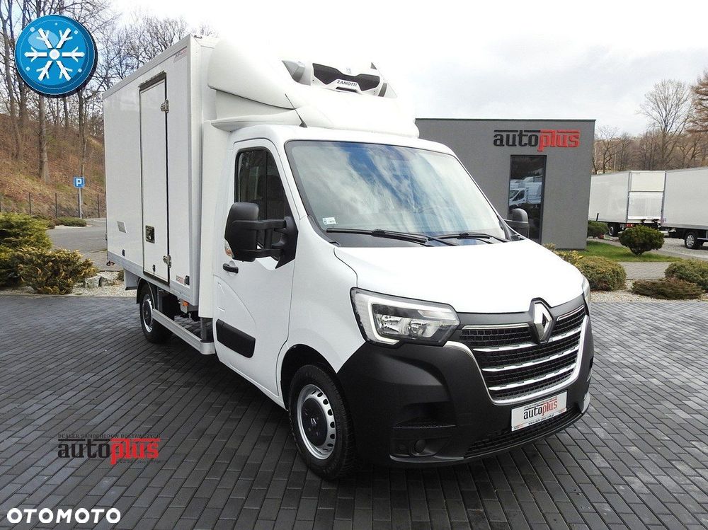 Renault MASTER  CHŁODNIA KONTENER 0*C LEDY KLIMATYZACJA  145KM - 2