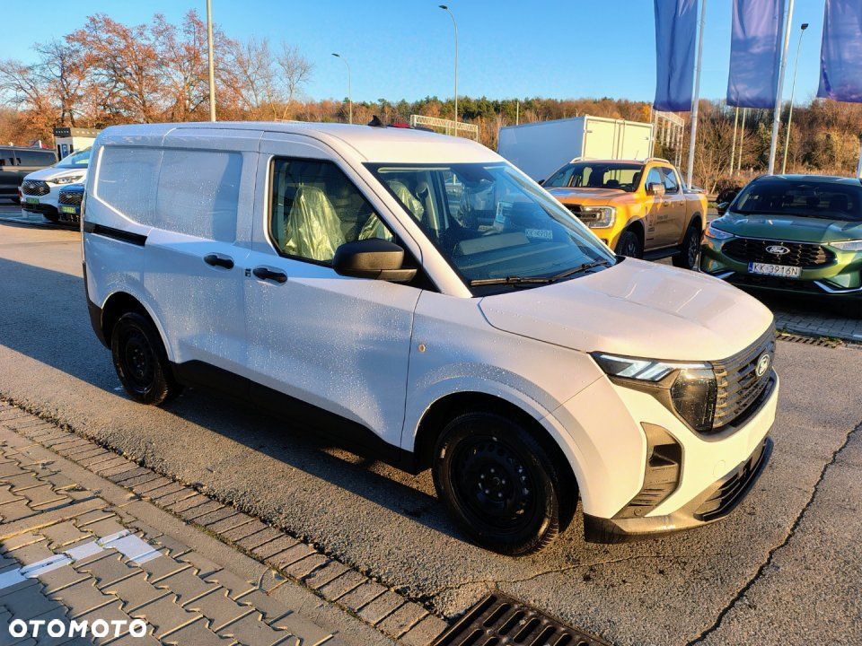Ford Transit Courier - 3
