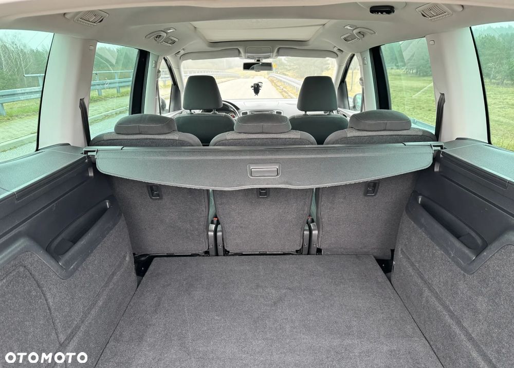 Volkswagen Sharan 2.0 TDI BlueMotion Technology Comfortline - 9
