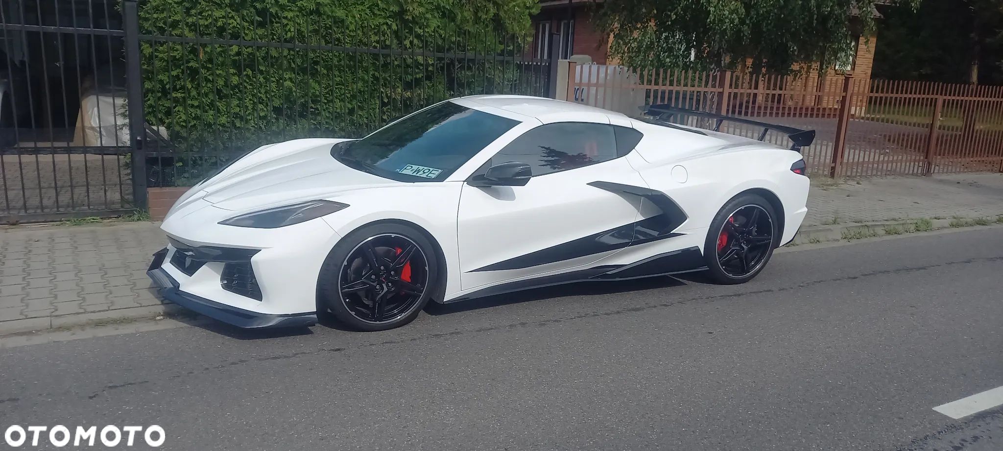 Chevrolet Corvette - 1