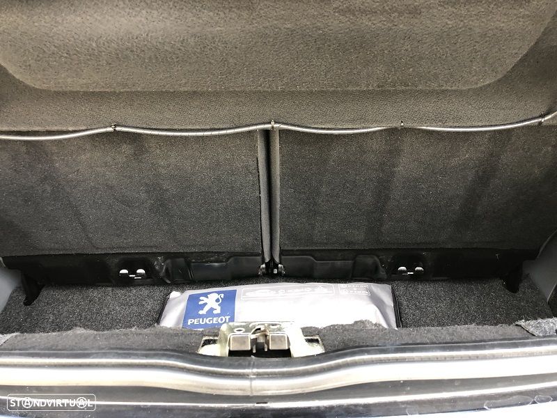 Peugeot 107 1.0 Black&Silver - 18