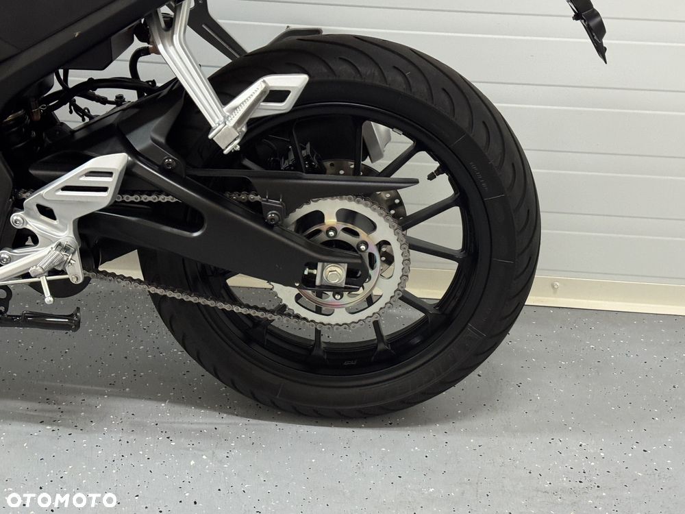 Yamaha R125 - 22
