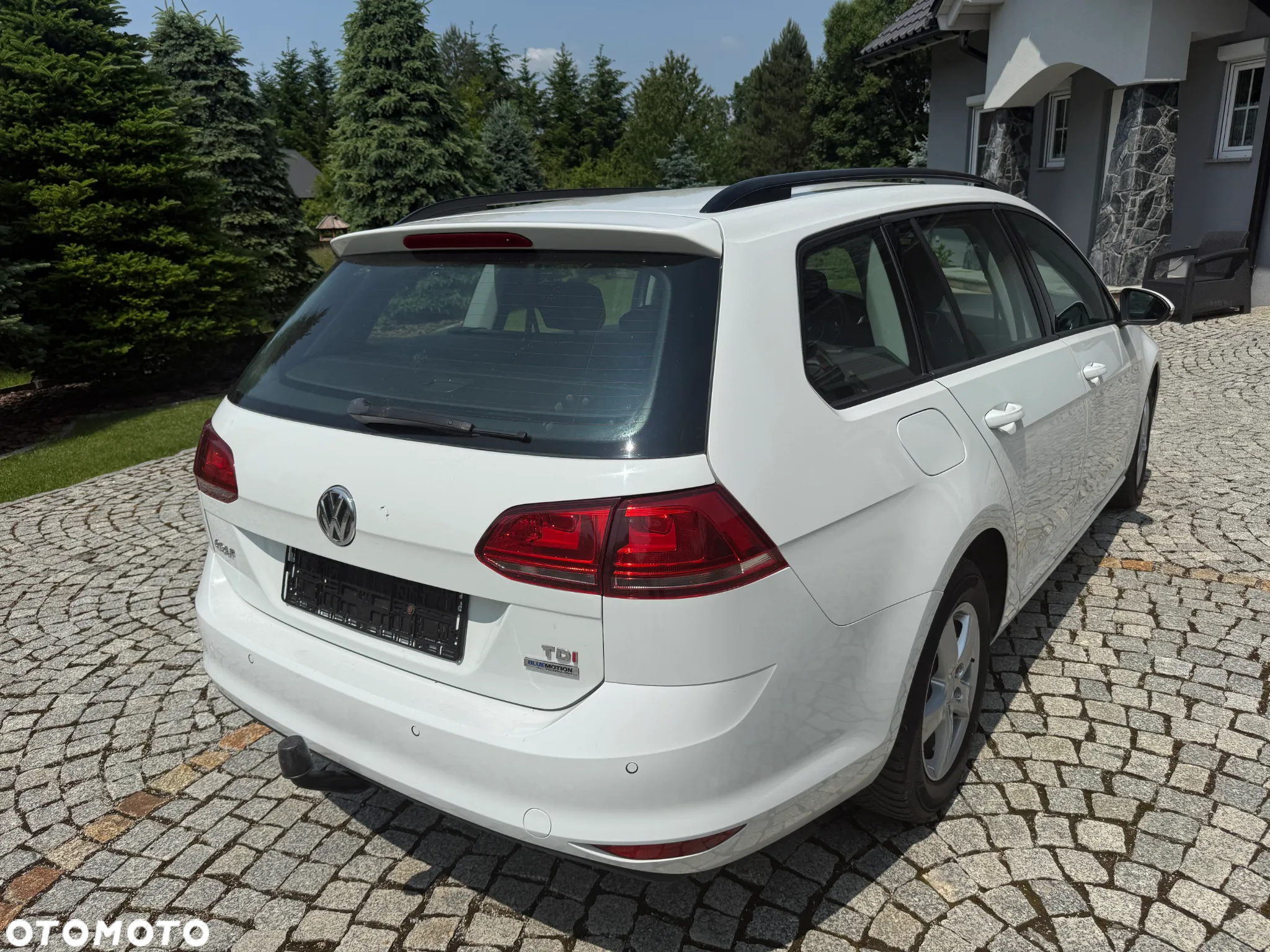 Volkswagen Golf 1.6 TDI DPF Comfortline - 5