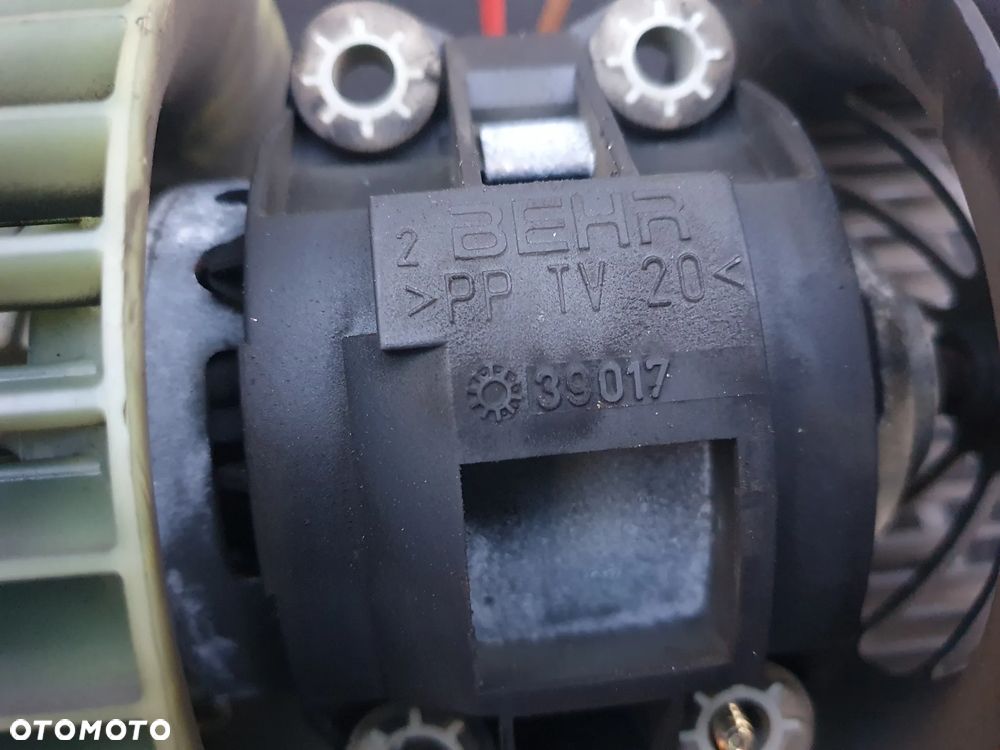 DMUCHAWA NAWIEWU BMW E46 SEDAN LIFT WENTYLATOR POSIADAM 2 SZT - 3