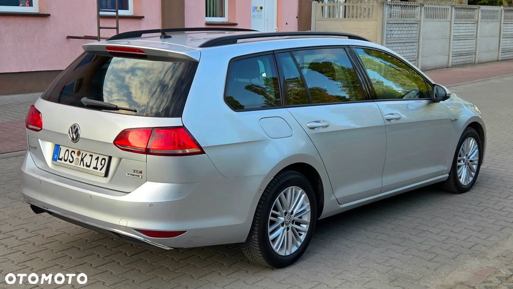 Volkswagen Golf 1.6 TDI BlueMotion Technology Cup - 5
