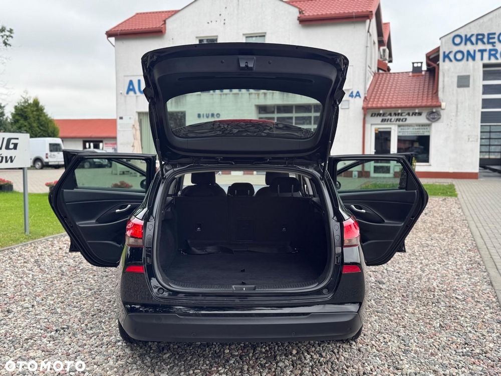 Hyundai i30 - 38