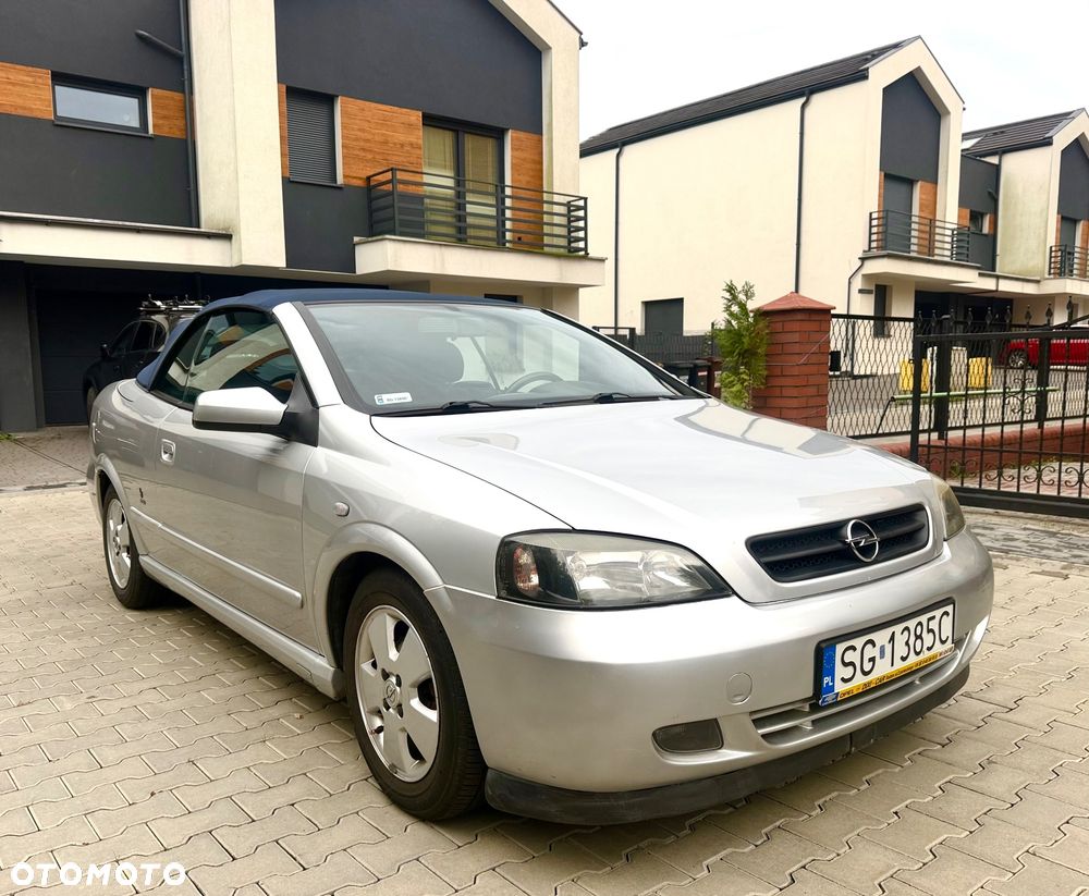Opel Astra - 2