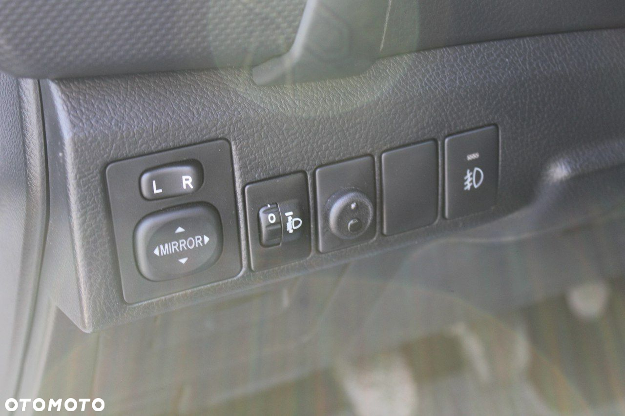 Toyota Auris - 15