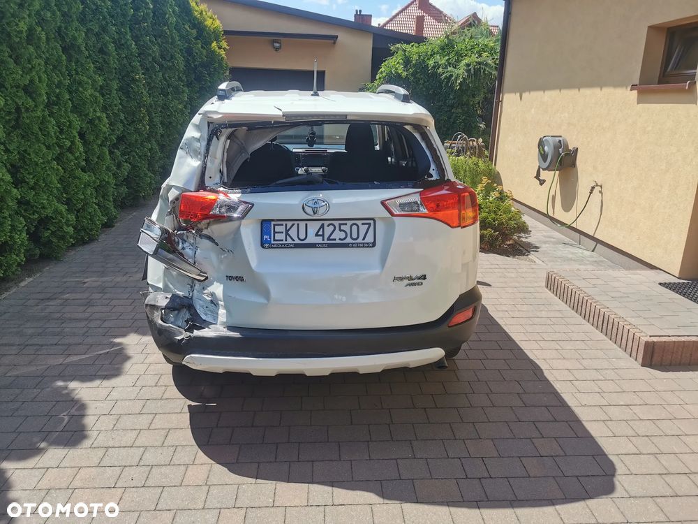 Toyota RAV4 2.0 D-4D Premium - 6