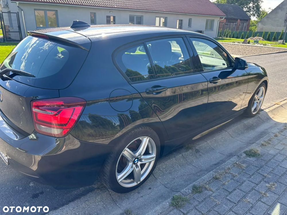 BMW Seria 3 320i - 4