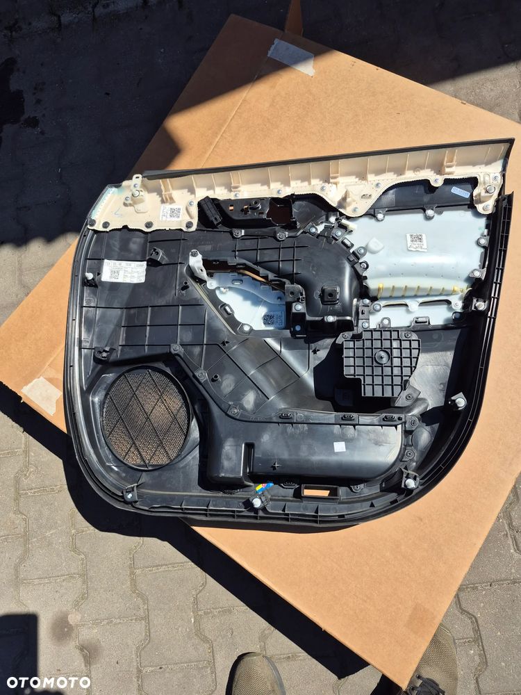 Toyota Highlander tapicerka boczek drzwi 67620-0EB50-01 - 6