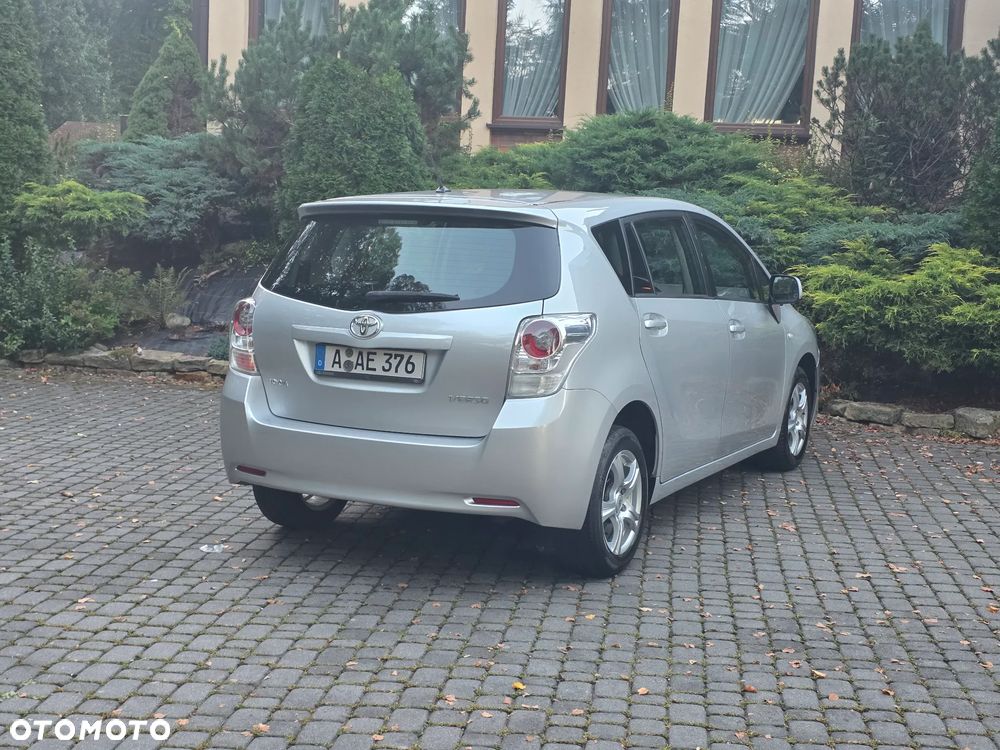 Toyota Verso 1.6 7-Sitzer Life - 4