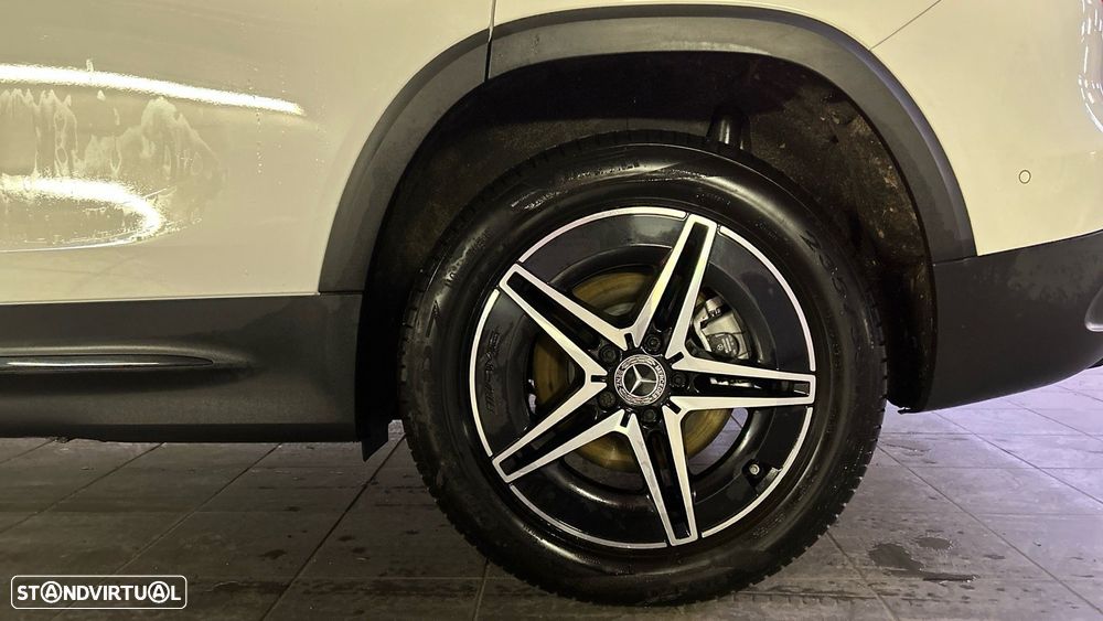 Mercedes-Benz EQB 350 4Matic AMG Line - 5