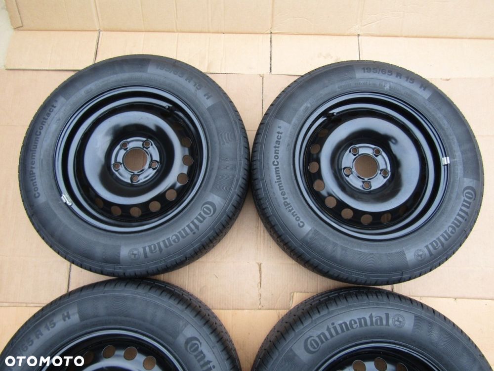 4x Felgi 15 Opel Combo E Peugeot 308 II Rifter Citroen Partner III 6,5 j 5x108 ET42 - 4