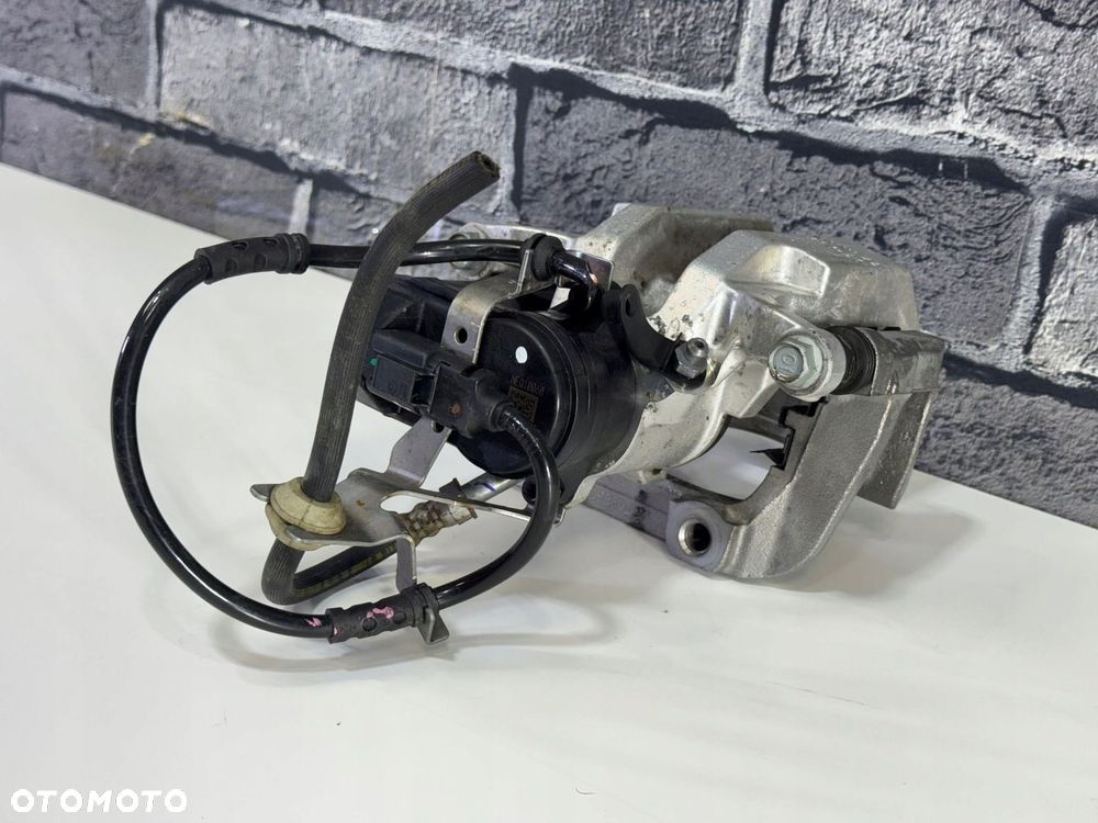 BMW G20 G21 Z4 ZACISK HAMULCOWY PRAWY TYLNY TYŁ 330-20 JAK NOWY - 4