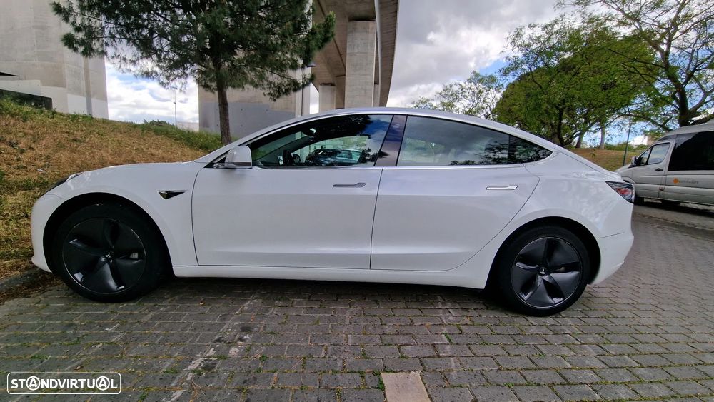 Tesla Model 3 Standard Range Plus RWD - 5