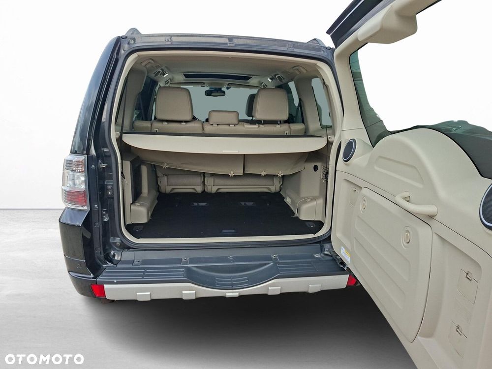 Mitsubishi Pajero 3.2 DID Instyle - 19