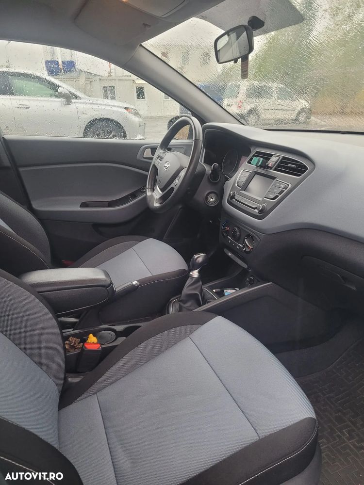 Hyundai i20 - 5