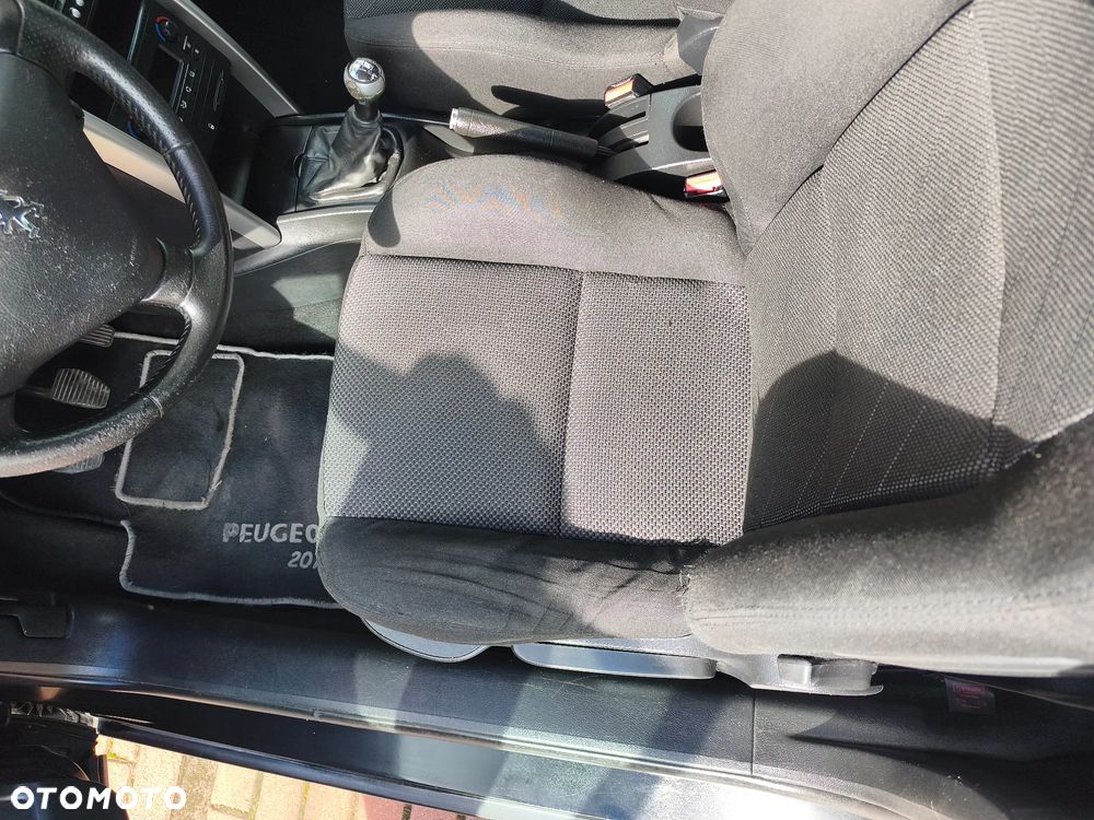 Peugeot 207 1.6 16V Speed - 16