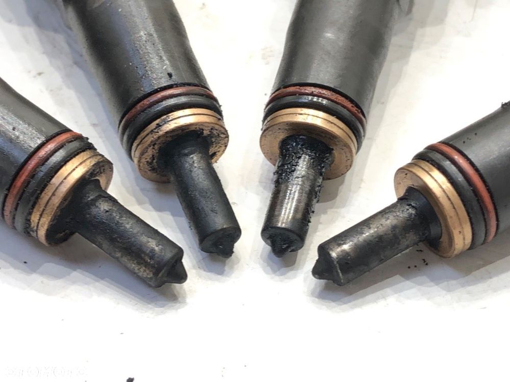 WTRYSKIWACZE KOMPLET - 799.00 PLN - AUDI A6 C5 Avant (4B5) 1997 - 2005 1.9 TDI 96 kW [130 KM] olej - 3