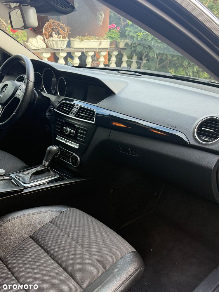 Mercedes-Benz Klasa C 180 (BlueEFFICIENCY) 7G-TRONIC - 9