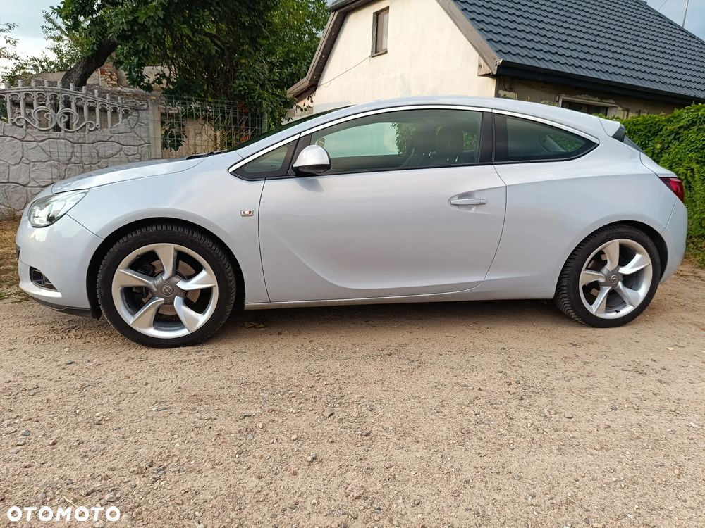 Opel Astra - 8