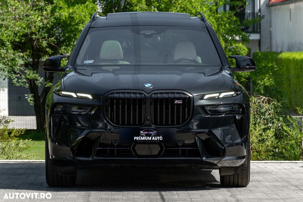 BMW X7 M60i xDrive AT MHEV - 2