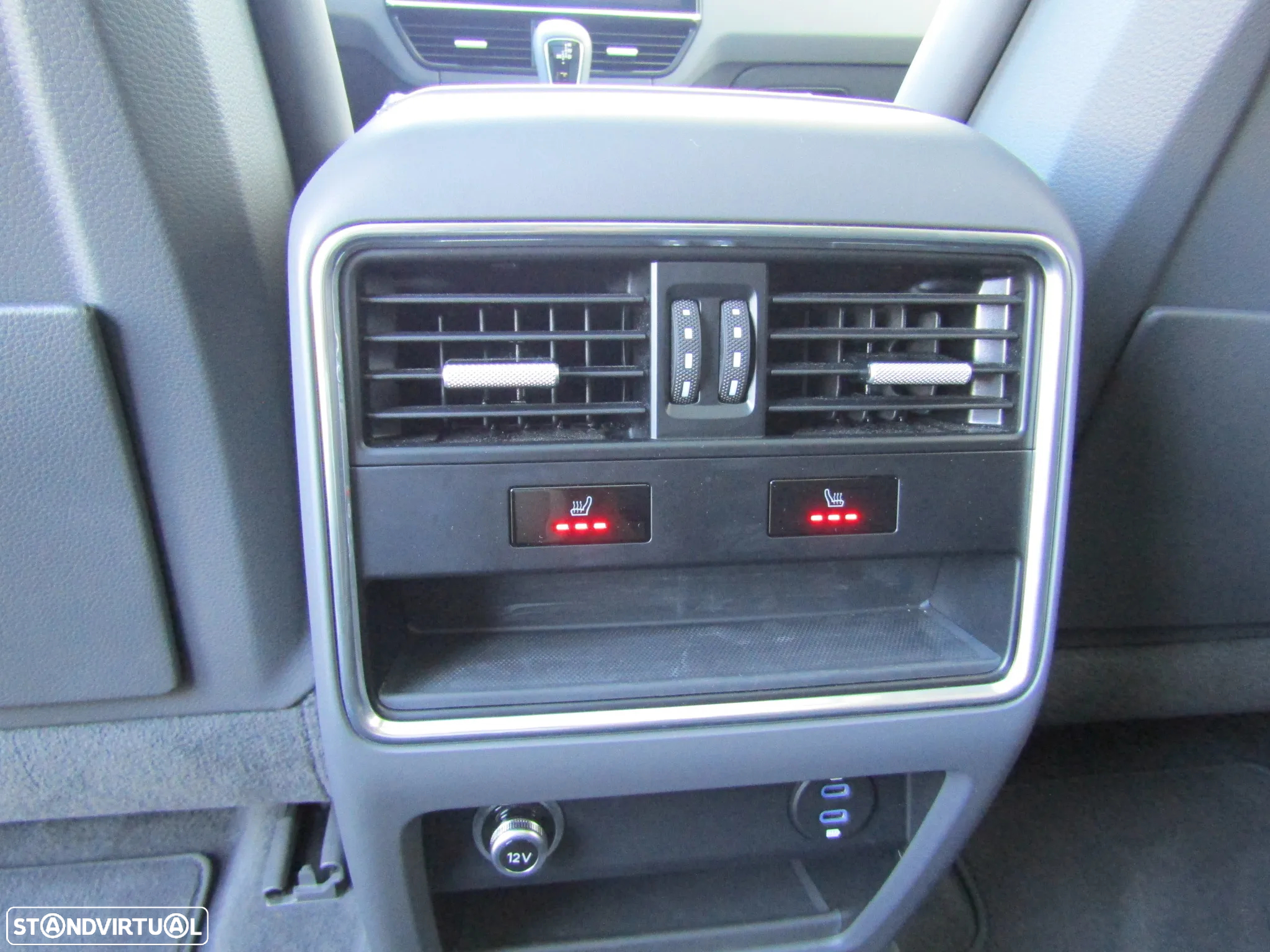 Porsche Cayenne E-Hybrid Platinum Edition - 31