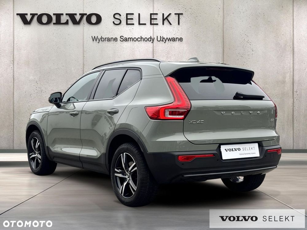 Volvo XC 40 - 3